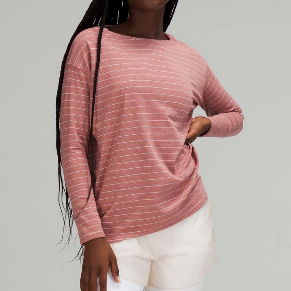 EUC Lululemon Back In Action Long Sleeve